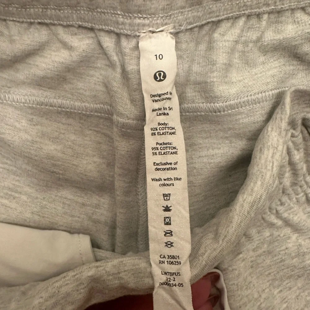 lululemon athletica inner glow shorts